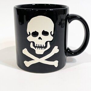 Waechtersbach Germany Skull Crossbones White Black Ceramic Coffee Mug 12 oz